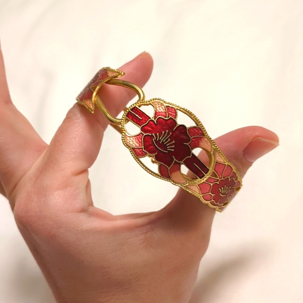 Vintage Gold Coral Pink Floral Bangle Bracelet - Picture 3 of 3